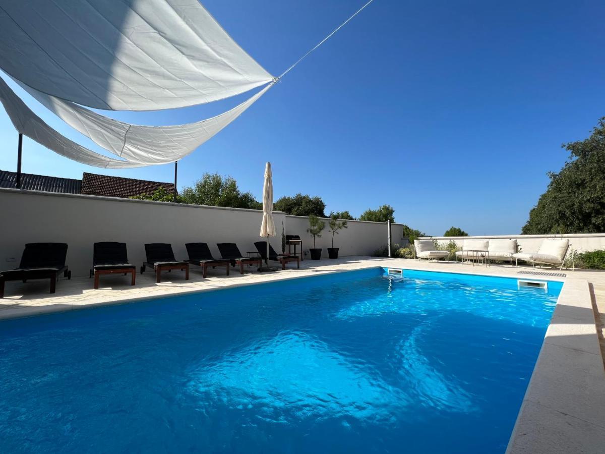 Stankovci  Boutique House Ika With Private Swimming Poolヴィラ エクステリア 写真